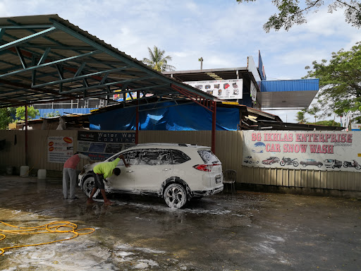 SG Ikhlas Car Snow Wash SG Ikhlas Car Snow Wash