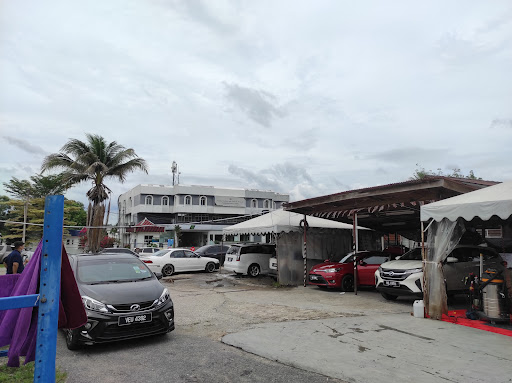 Atok Car Wash masjid tanah Atok Car Wash masjid tanah