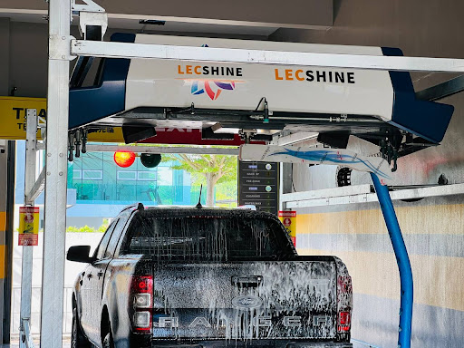 Lecshine Autowash Jalan Klebang Utama