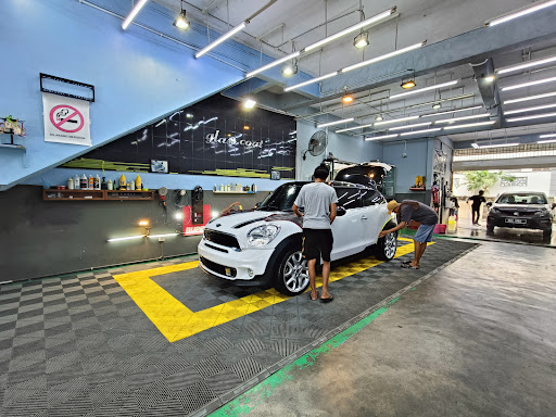 Avenue One Car Care