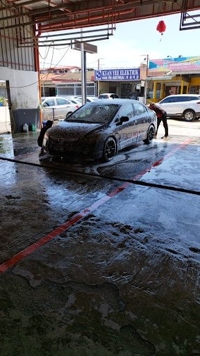 M1 CAR SPA & CAFE