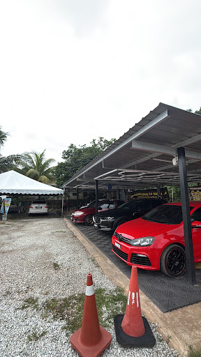 AH17 Premium Carwash & Spa AH17 Premium Carwash & Spa