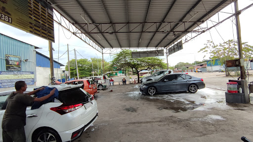Alpha Sphinx Touchless Vehicle Wash