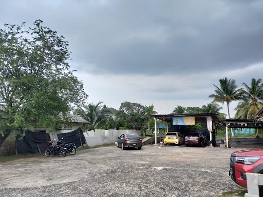 SMOKE DE CARWASH SERVICE BY RAFLIE GARAGE SMOKE DE CARWASH SERVICE BY RAFLIE GARAGE