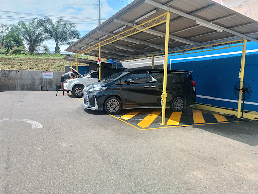 Avasi CarWash adika12 Keningau (manage by proclean)