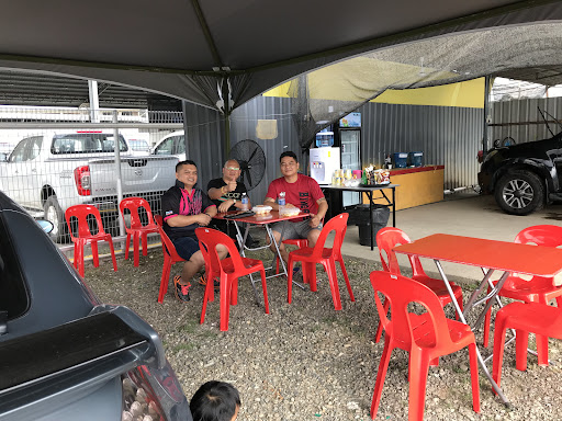 De' Junction & FROGMAN CAR WASH