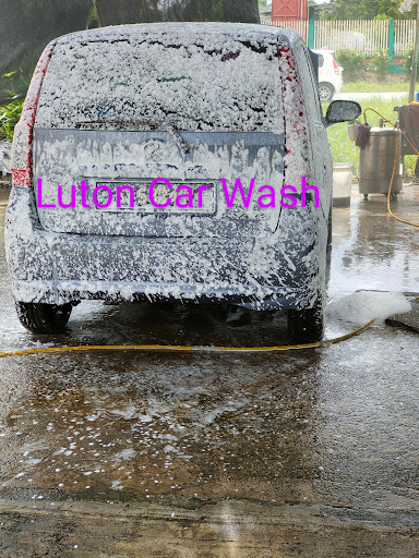LUTON CAR WASH
