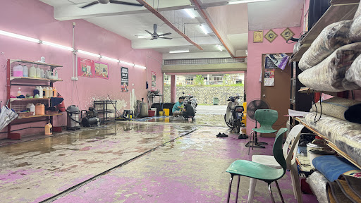 Carwash Pink @ Seroja Carwash Pink @ Seroja