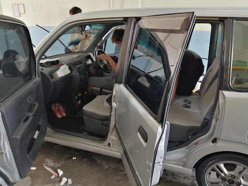 HONG LIANG CAR WASH & SERVICES