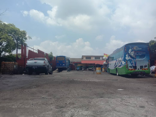 MKDK CAR WASH AND SERVICES & REPAIRS