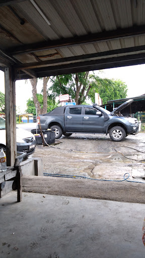 Pandamaran Car Wash