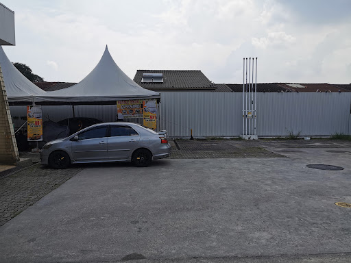 Bubble Carwash @Shell Ss4