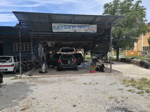 Ejey Snow Wash