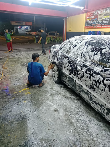 CAR WASH POLISH WAXDIANA ARMAN CAR WASH CAR WASH POLISH WAXDIANA ARMAN CAR WASH